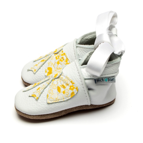 Bow White/Buttercup