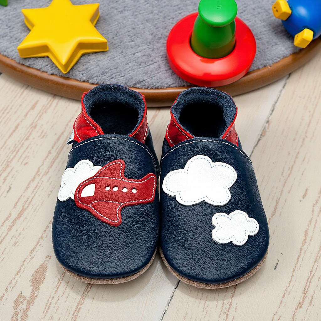 Inch Blue Aeroplane Clouds Navy/Red photo 4