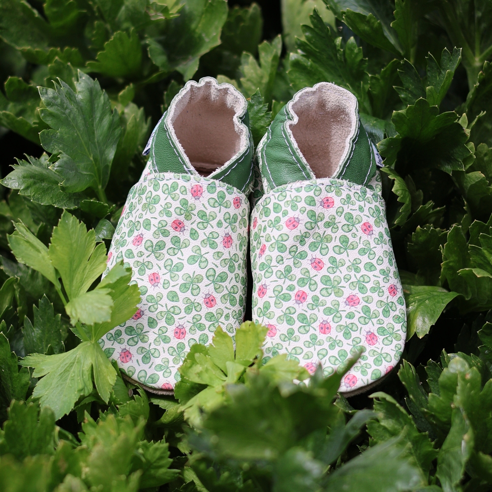 Inch Blue Clover by Elena O'Neill, barefoot shoe
