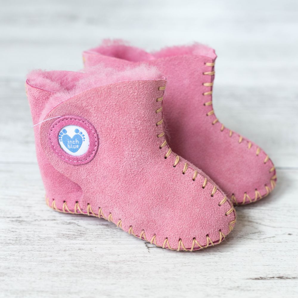 baby-sheepskin-boots-cwtch-pink-inch-blue