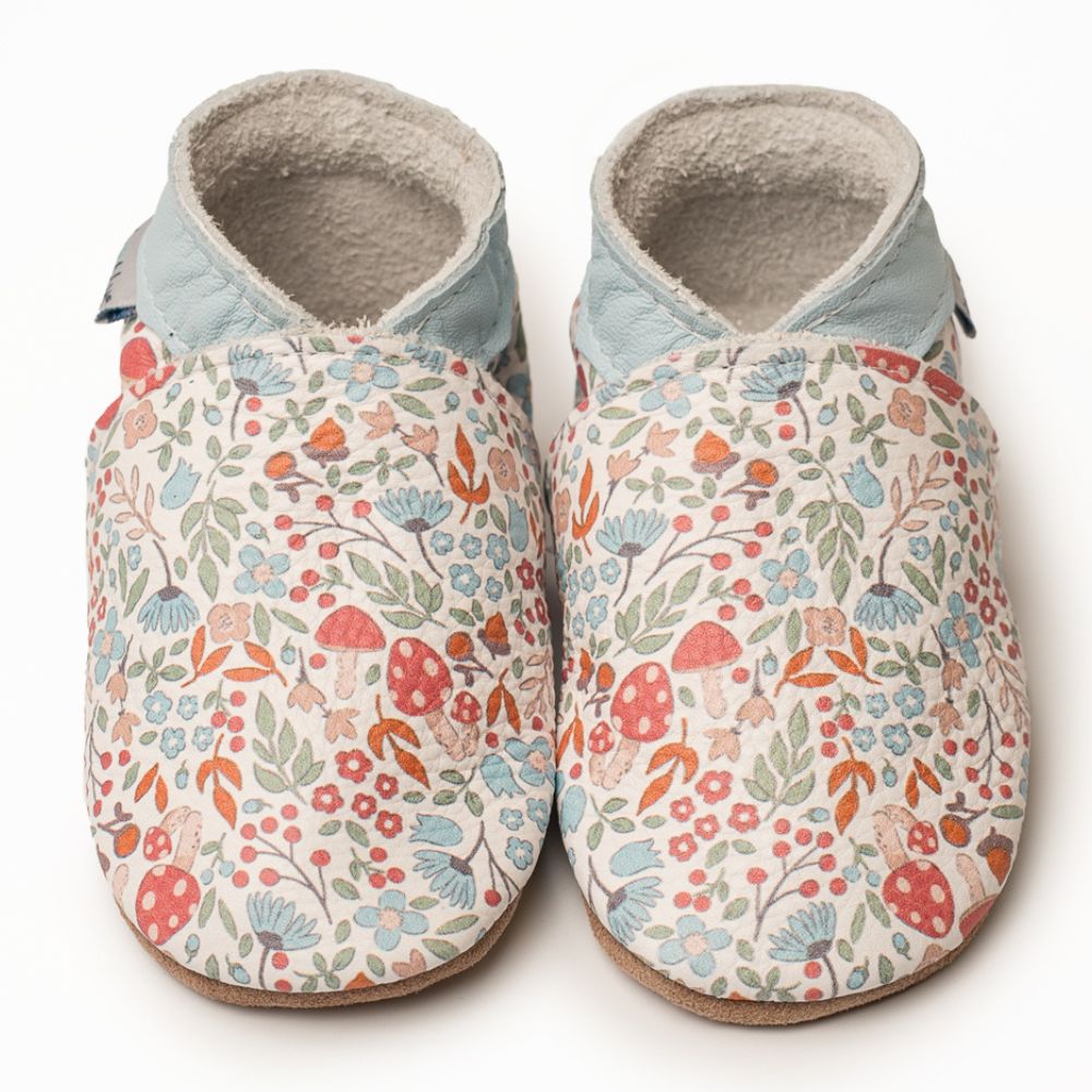 Inch Blue Winnie, barefoot shoe